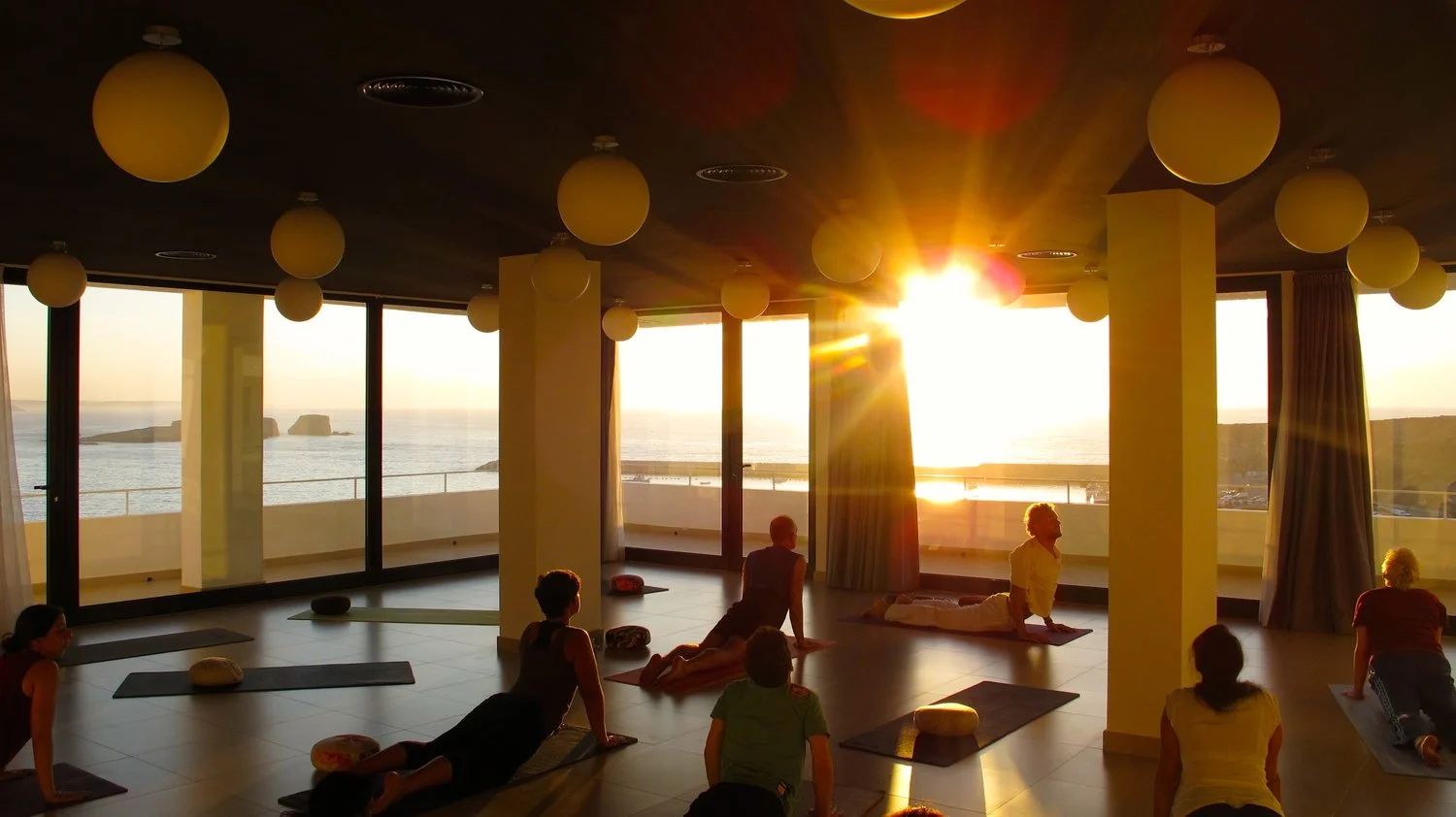 Yoga retreat Algarve Portugal Dates/Prices — Yoga Retreats Portugal Algarve